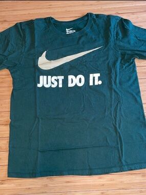 Nike Tshirt